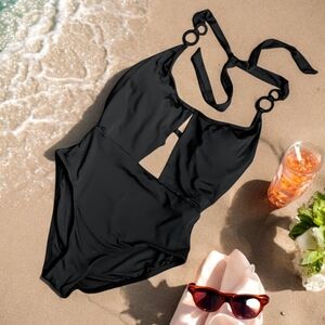 NWT TRINA TURK Monaco Scoop Neck Cutout Halter One Piece Swimsuit Size 6